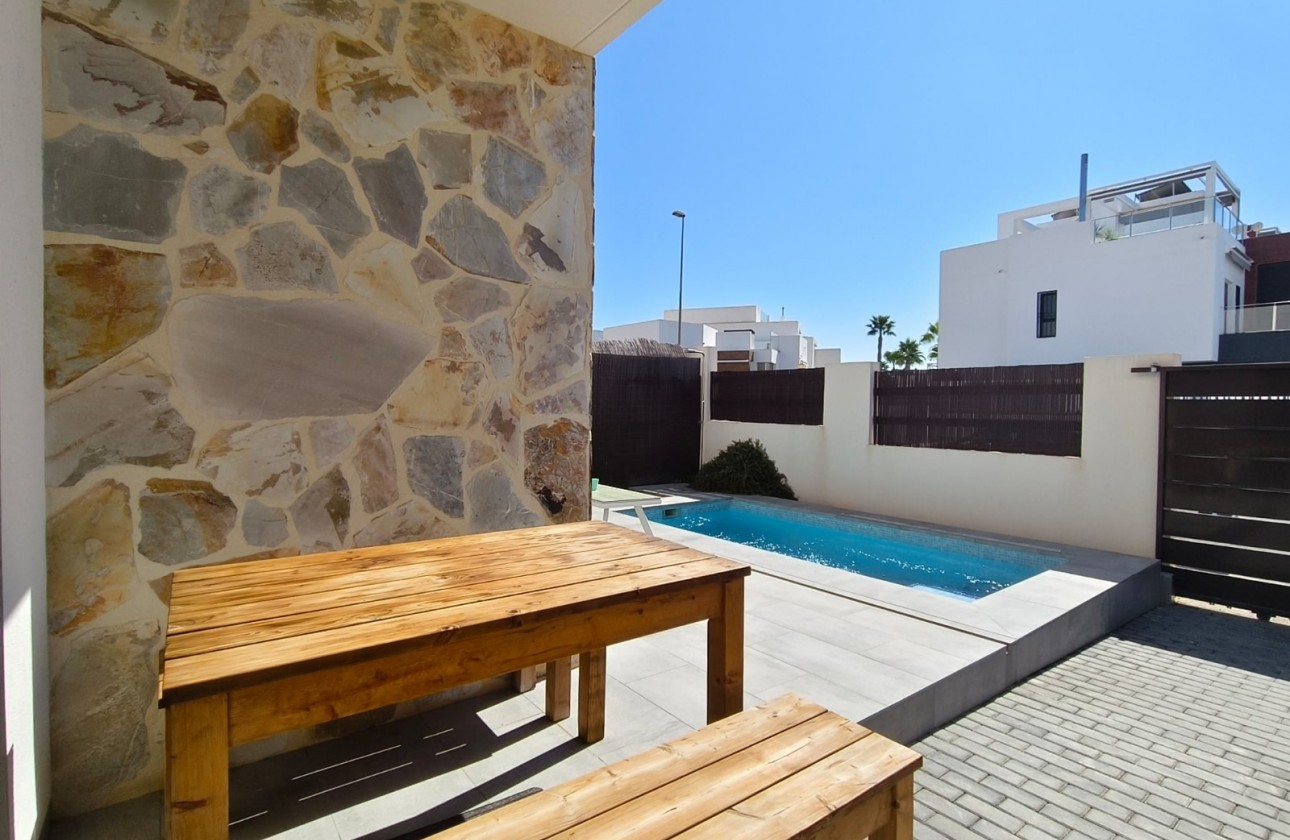 Resale - Detached house - Orihuela Costa - Villamartin
