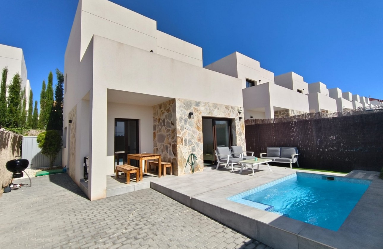 Resale - Detached house - Orihuela Costa - Villamartin