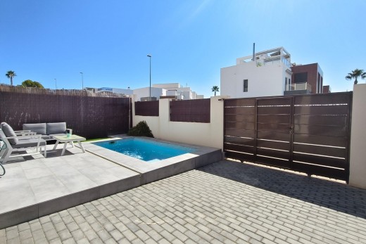 Resale - Detached house - Orihuela Costa - Villamartin
