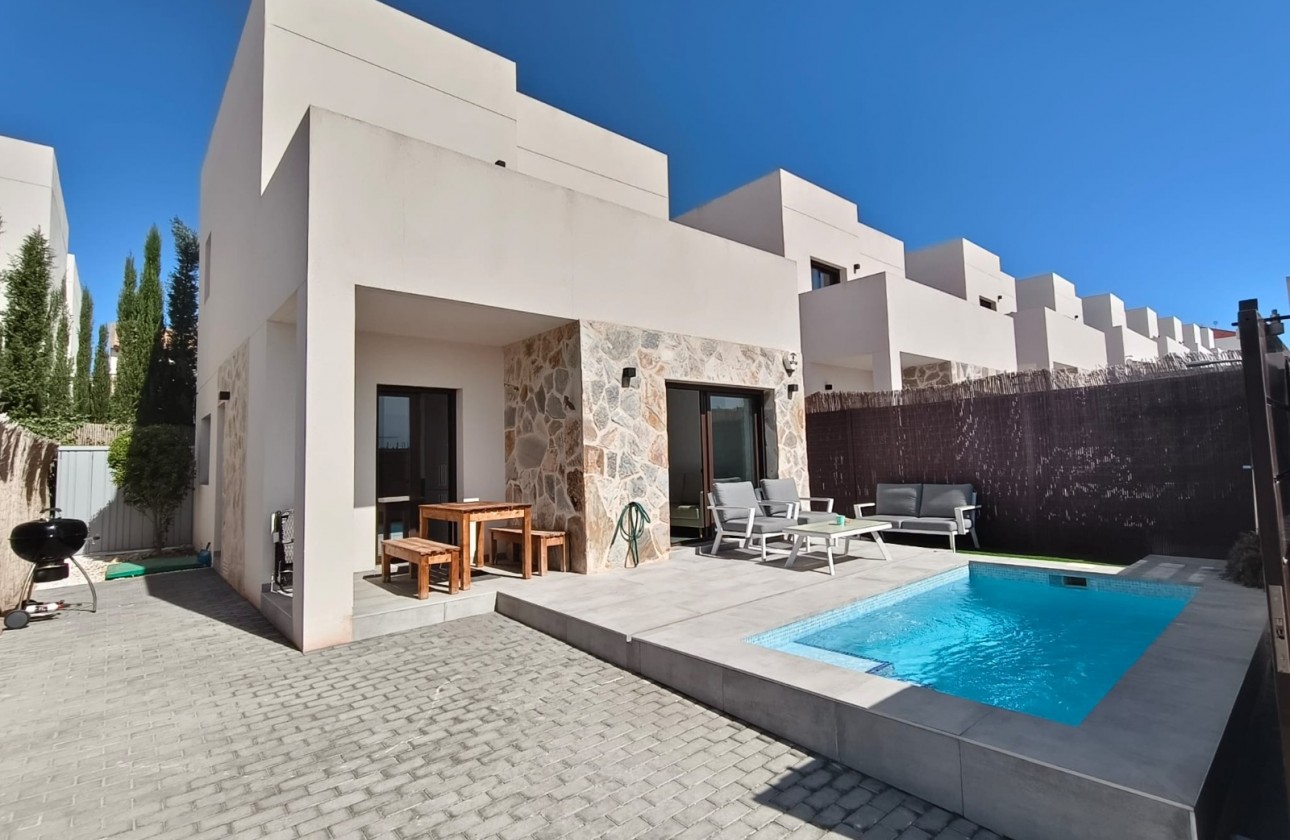 Resale - Detached house - Orihuela Costa - Villamartin