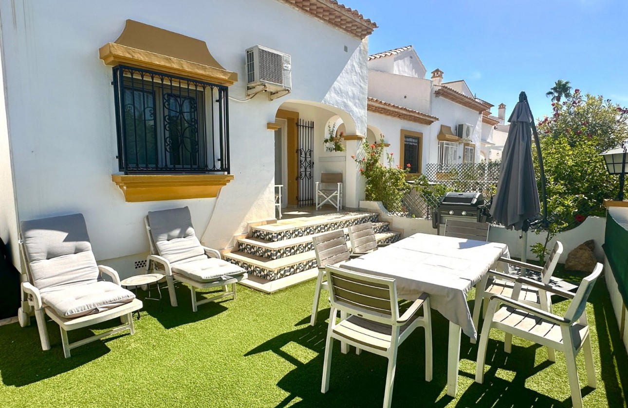Resale - Townhouse - Orihuela Costa - Villamartin