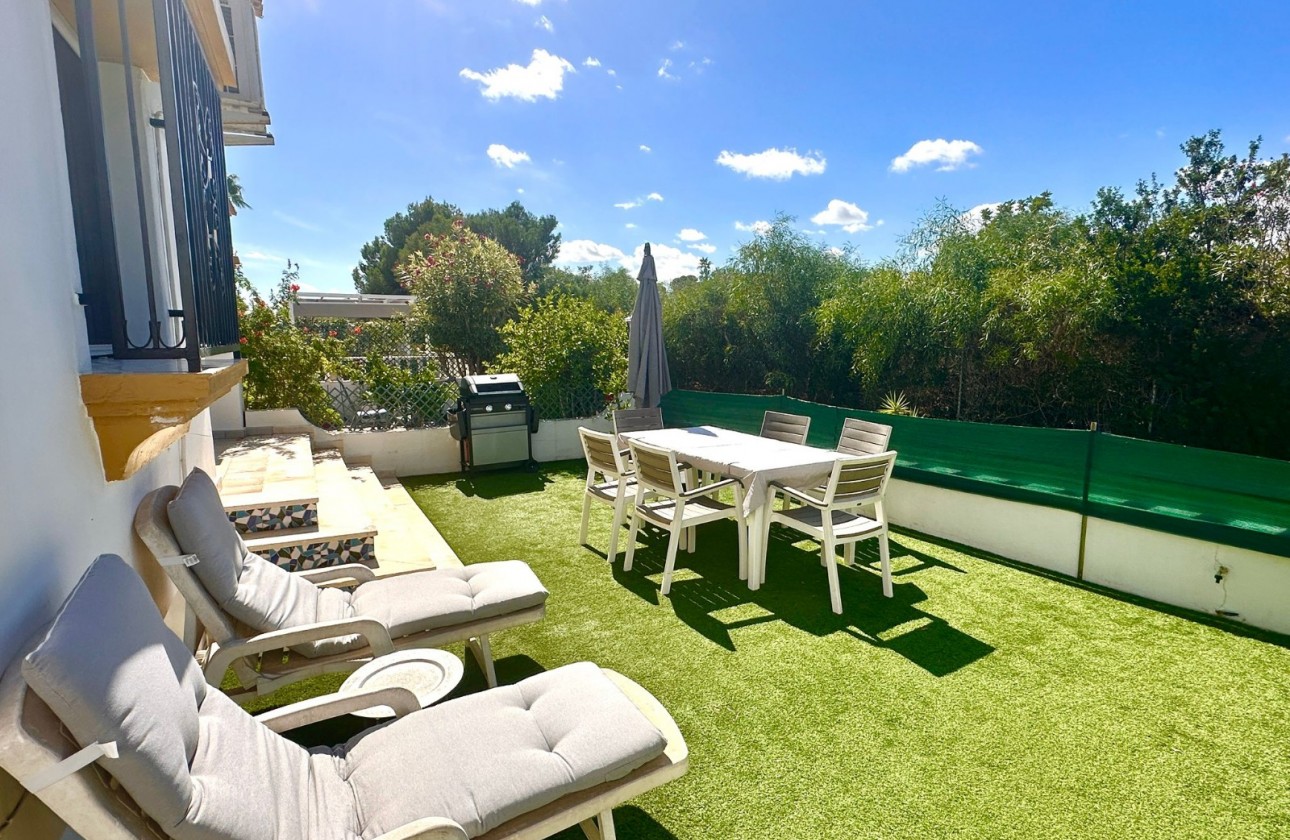 Resale - Townhouse - Orihuela Costa - Villamartin