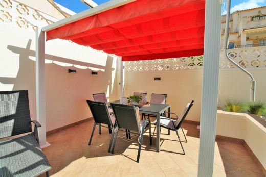 Resale - Villa - Villamartin