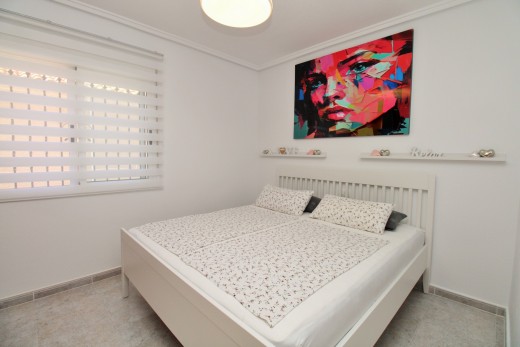 Resale - Villa - Villamartin