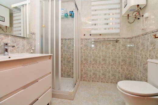 Resale - Villa - Villamartin