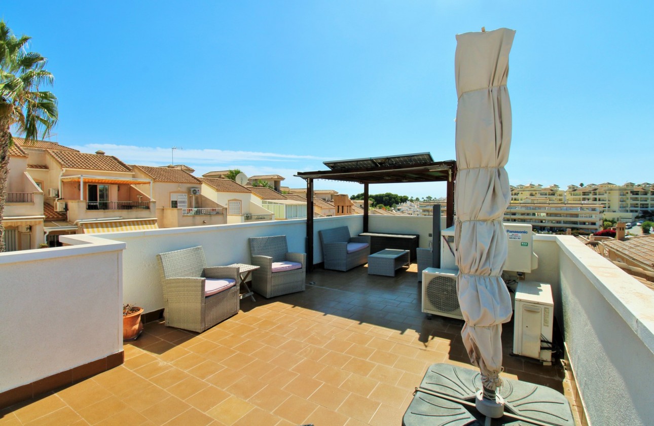 Resale - Villa - Villamartin