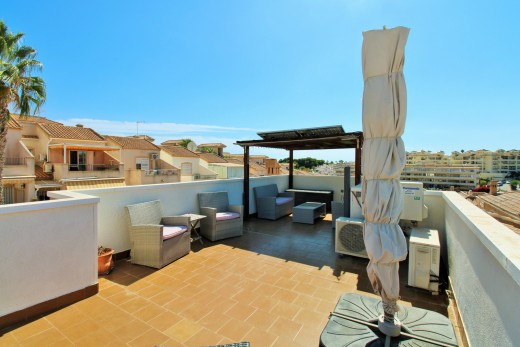 Resale - Villa - Villamartin