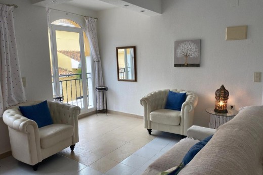 Resale - Apartment - Villamartin