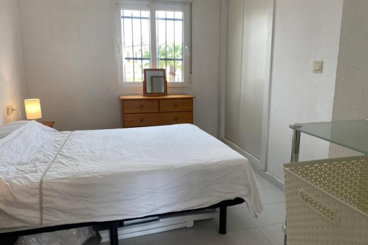 Resale - Apartment - Villamartin