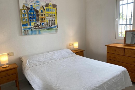 Resale - Apartment - Villamartin