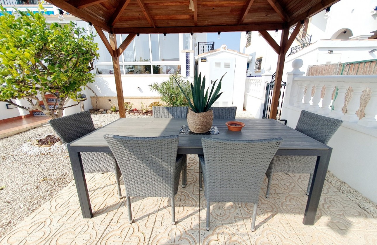 Återförsäljning - Apartment / Flat - Orihuela Costa - Villamartin