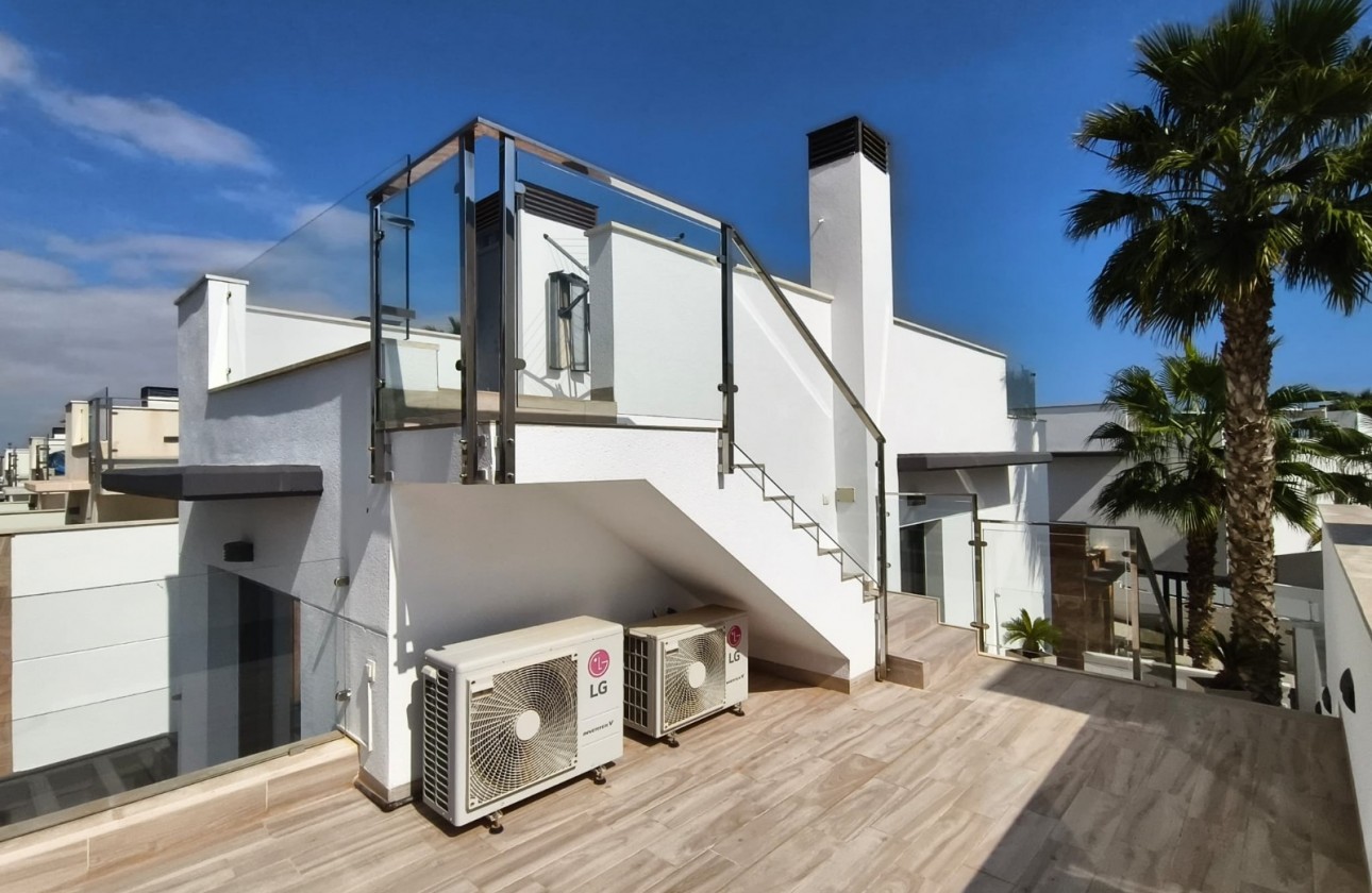 Resale - Villa - Orihuela Costa - Lomas de Cabo Roig