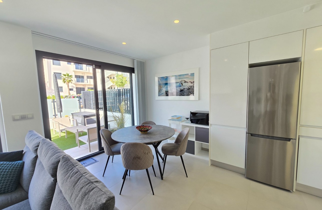 Återförsäljning -  - Pilar De La Horadada - Lo Romero Golf