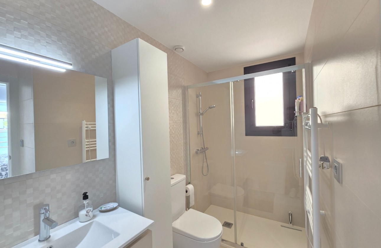 Återförsäljning -  - Pilar De La Horadada - Lo Romero Golf