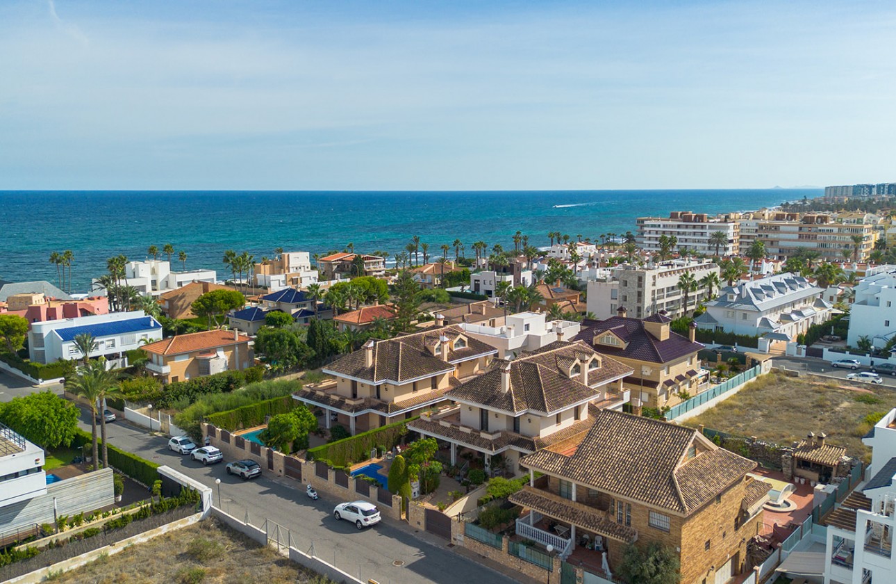 Reventa - Chalet - Torrevieja - La Veleta