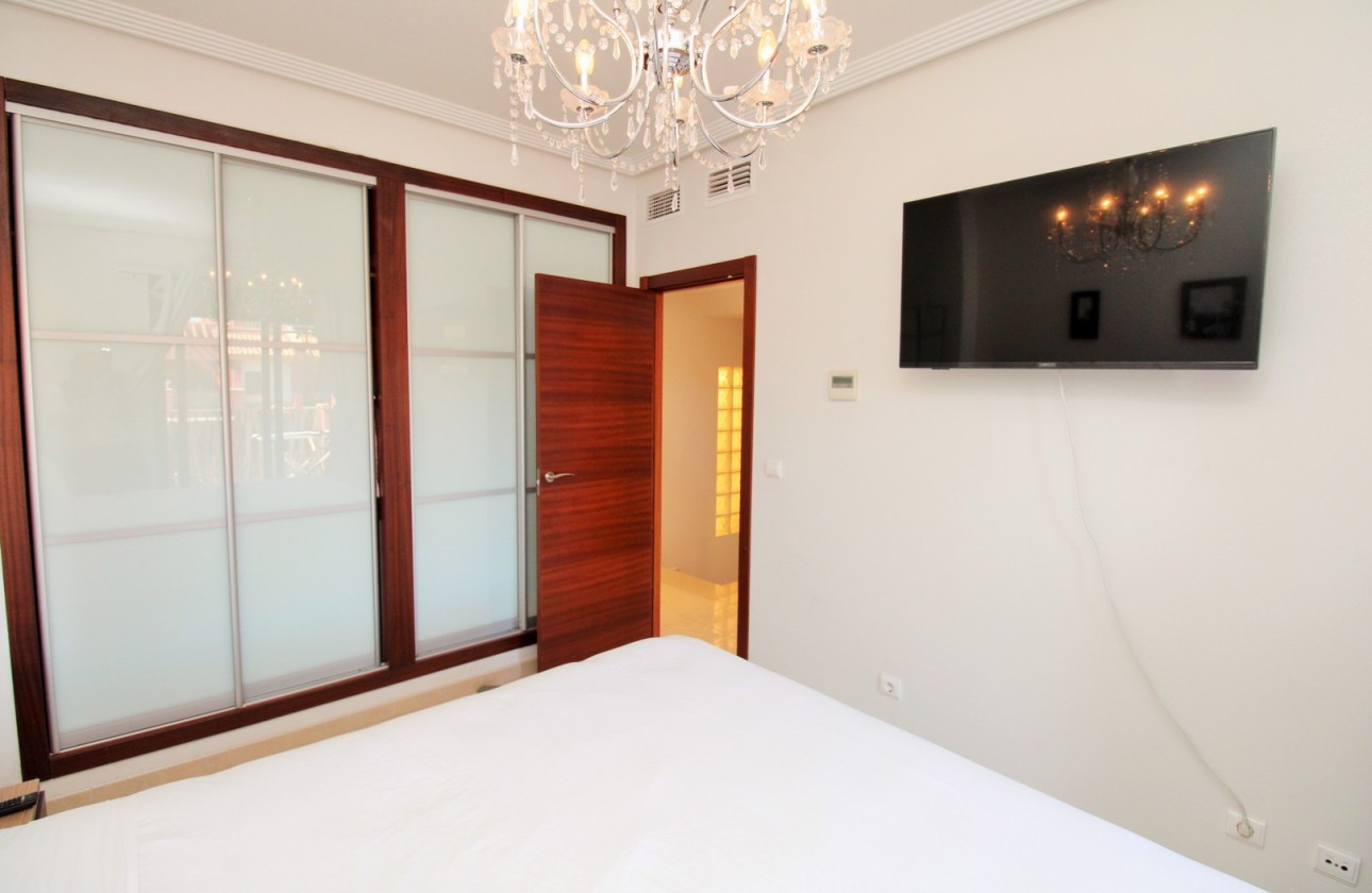 Reventa - Apartamento - Cabo Roig