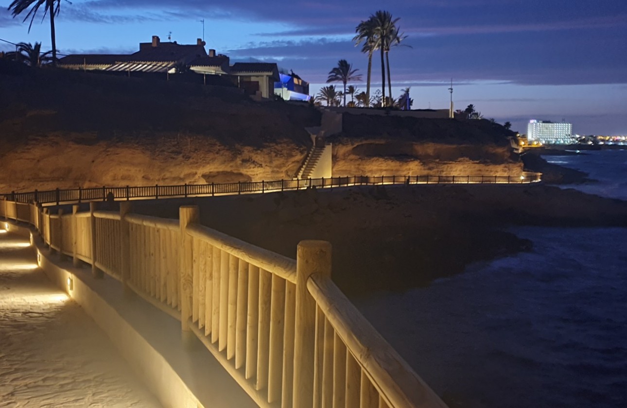 Reventa - Apartamento - Cabo Roig