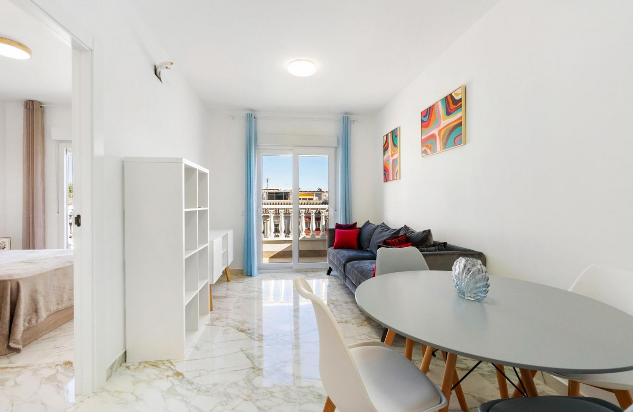 Reventa - Chalet - Torrevieja - El chaparral