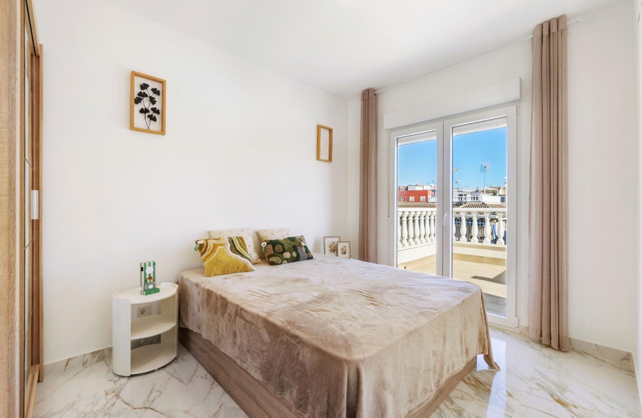 Reventa - Chalet - Torrevieja - El chaparral