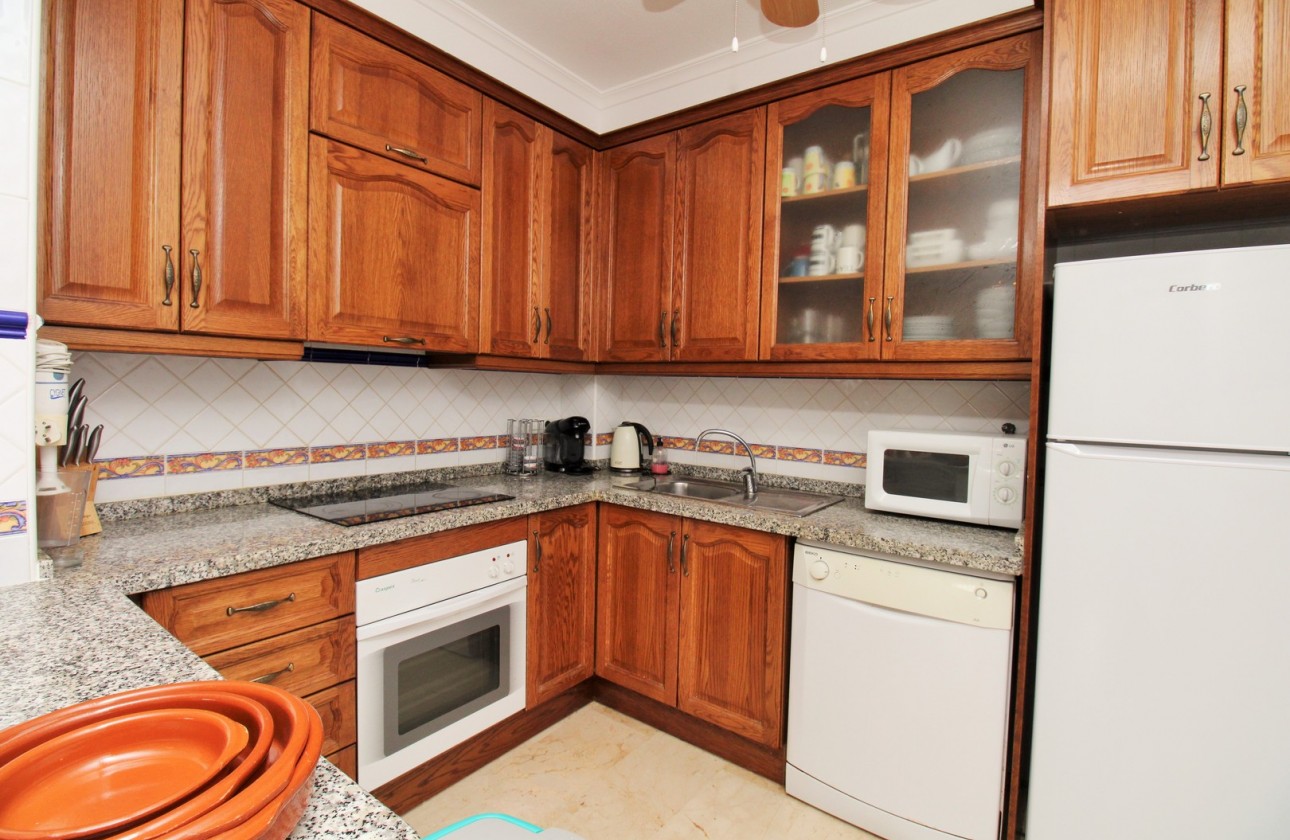 Återförsäljning -  - Villamartin - PAU 8