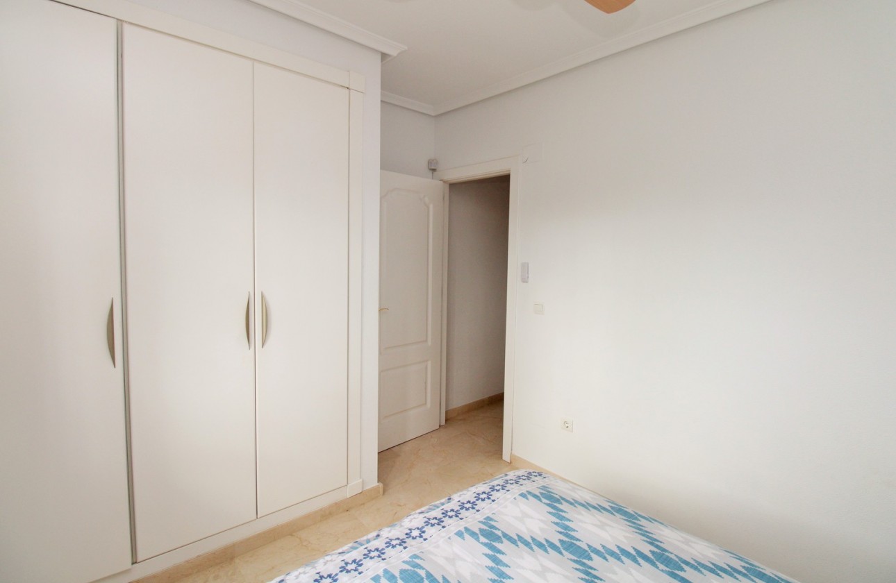 Återförsäljning -  - Villamartin - PAU 8