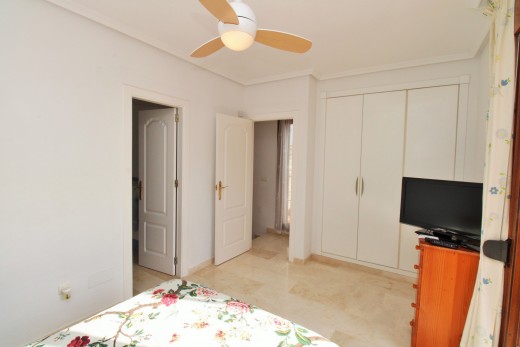 Återförsäljning -  - Villamartin - PAU 8