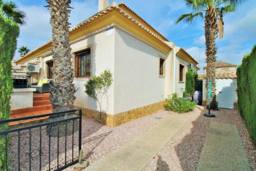 Återförsäljning -  - Villamartin - PAU 8