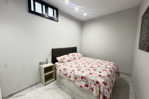 Resale - Villa - Villamartin