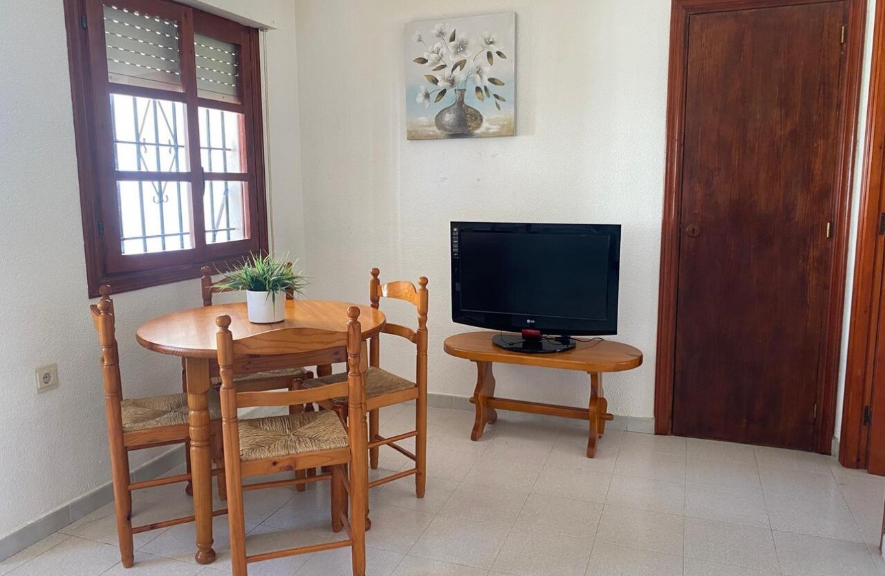 Återförsäljning -  - Villamartin