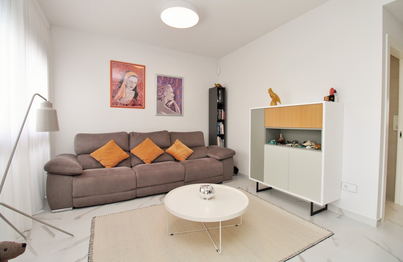 Reventa - Apartamento - San Miguel De Salinas