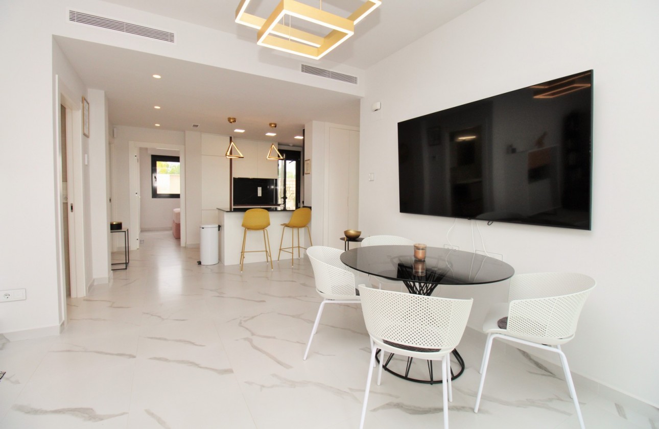 Reventa - Apartamento - San Miguel De Salinas