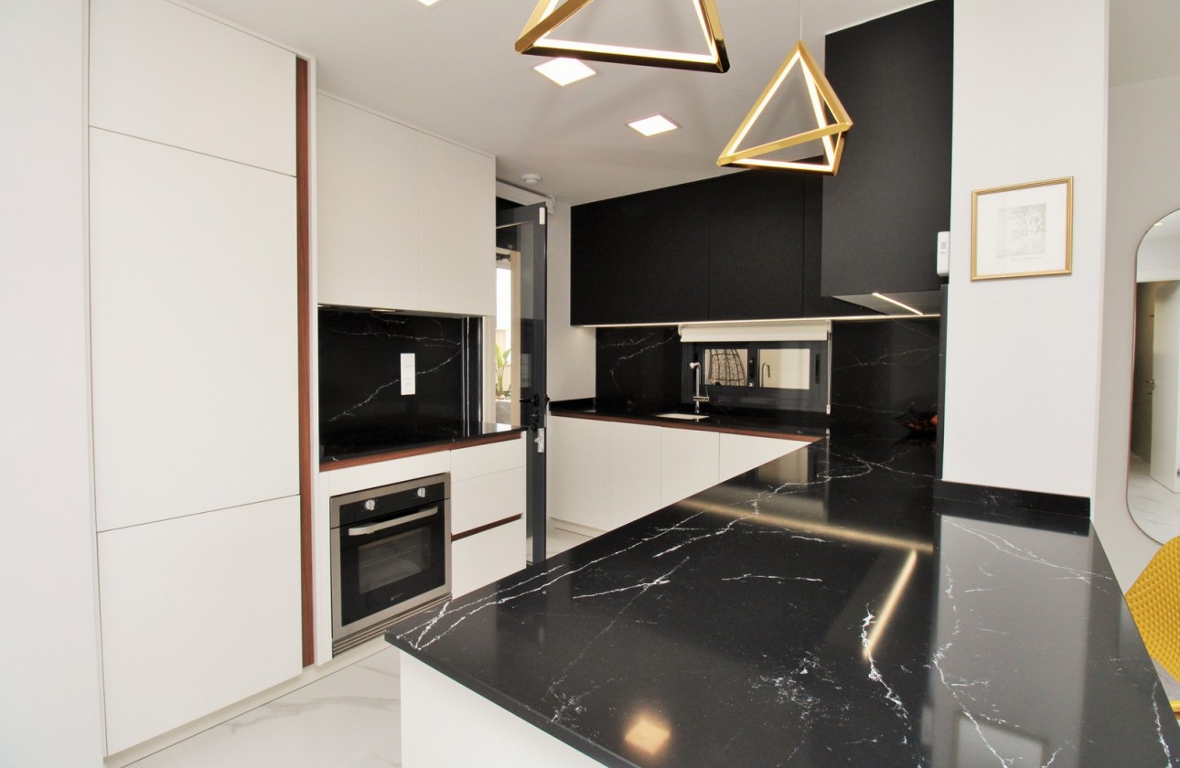 Reventa - Apartamento - San Miguel De Salinas