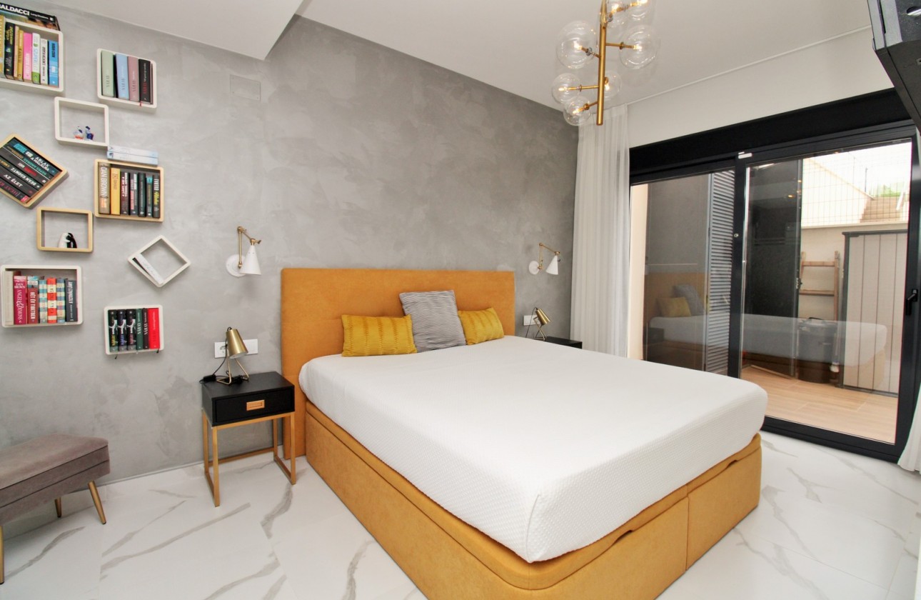 Reventa - Apartamento - San Miguel De Salinas