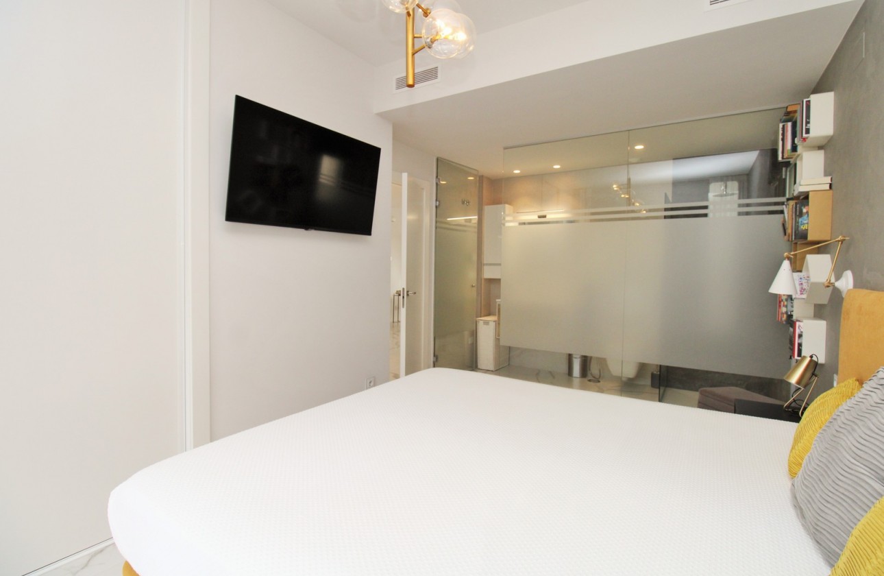 Reventa - Apartamento - San Miguel De Salinas