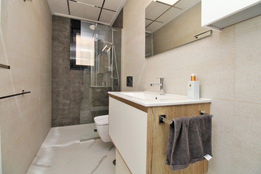 Reventa - Apartamento - San Miguel De Salinas