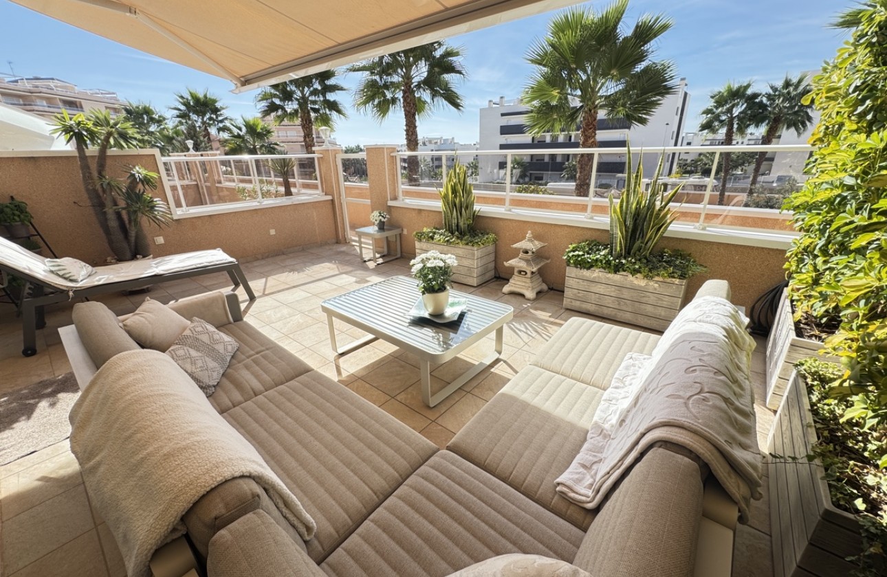 Resale - Apartment - Villamartin