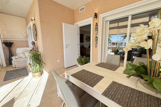 Resale - Apartment - Villamartin