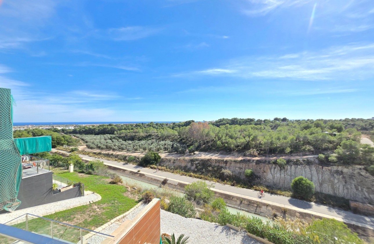 Återförsäljning - Apartment / Flat - Orihuela Costa - Los Dolses