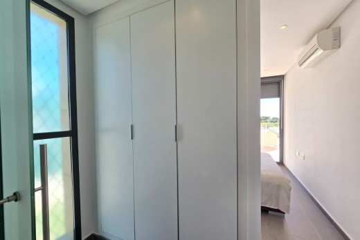 Återförsäljning - Apartment / Flat - Orihuela Costa - Los Dolses