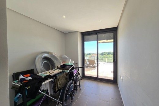 Återförsäljning - Apartment / Flat - Orihuela Costa - Los Dolses