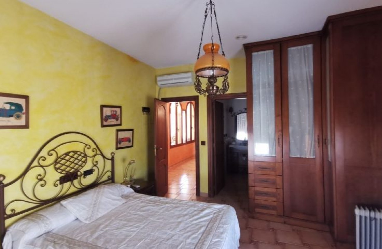 Återförsäljning -  - Orihuela