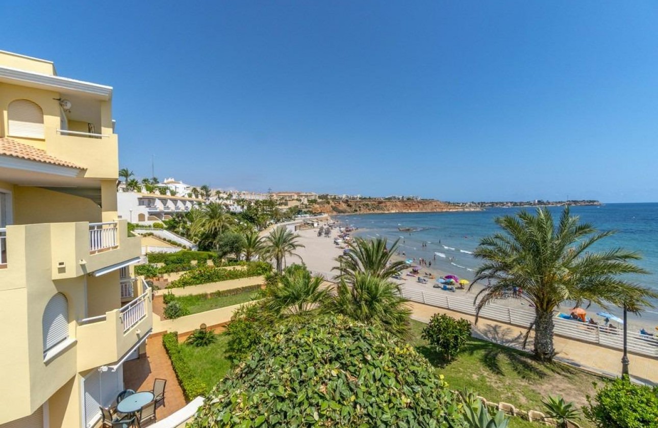 Resale - Apartment - Orihuela Costa - Campoamor