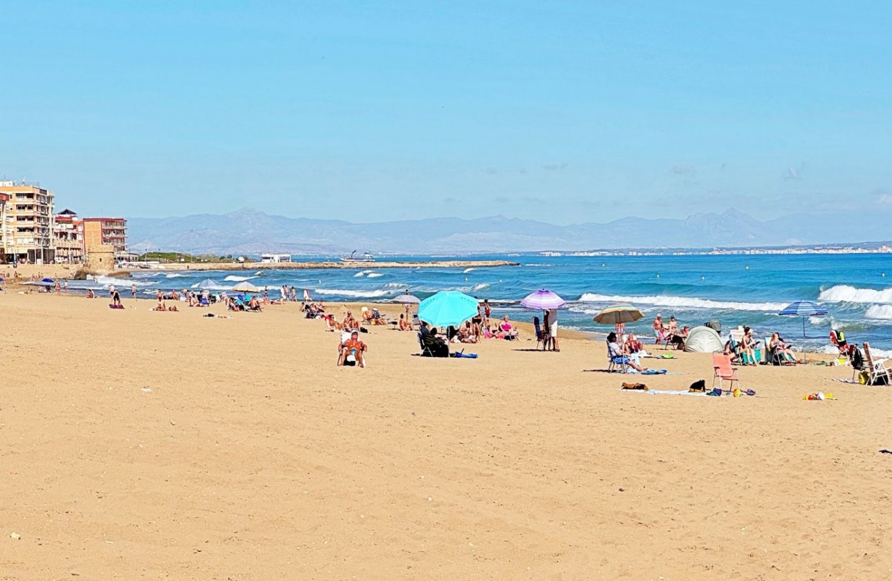 Resale - Apartment - Torrevieja - La Mata