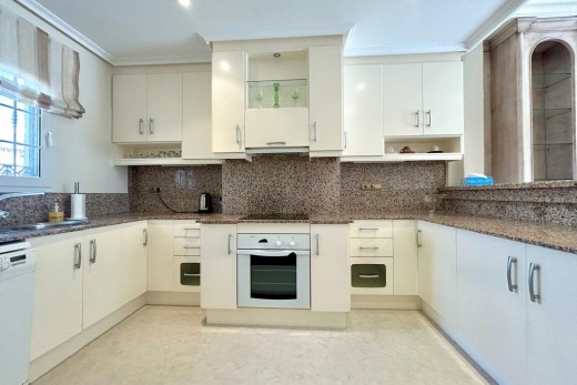 Reventa - Atico - Orihuela Costa - Aguamarina