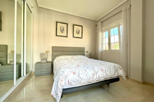 Reventa - Atico - Orihuela Costa - Aguamarina