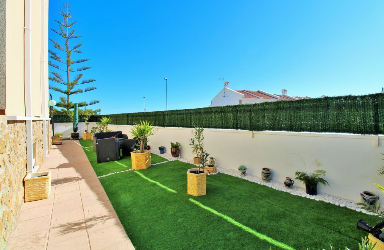 Reventa - Adosado - San Miguel De Salinas