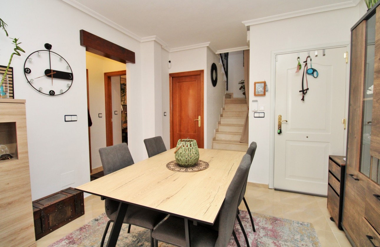 Reventa - Adosado - San Miguel De Salinas