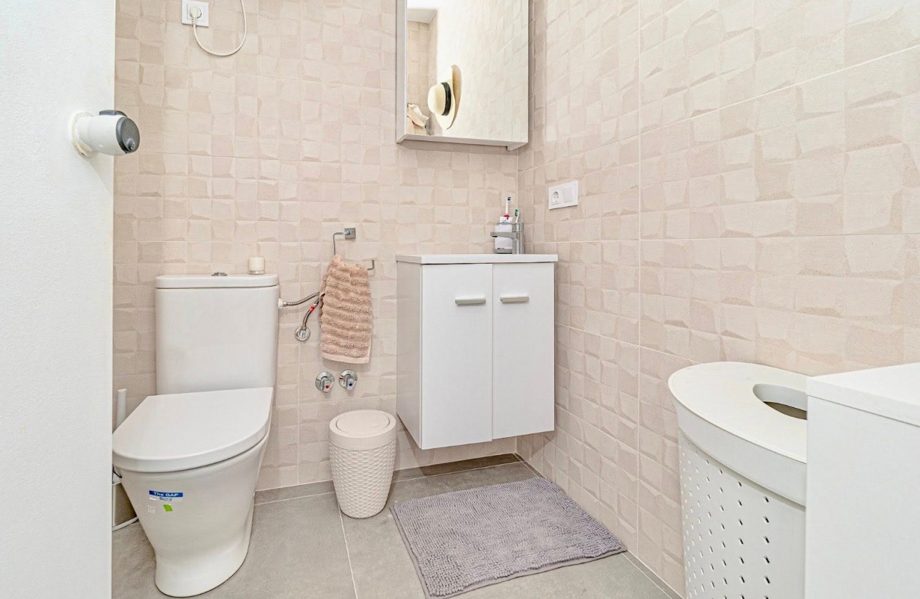 Resale - Apartment - Orihuela - Villamartin