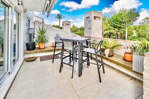 Resale - Apartment - Orihuela - Villamartin