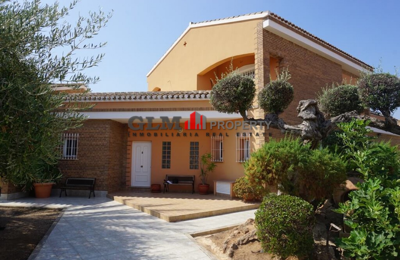 Återförsäljning -  - LA PALMA